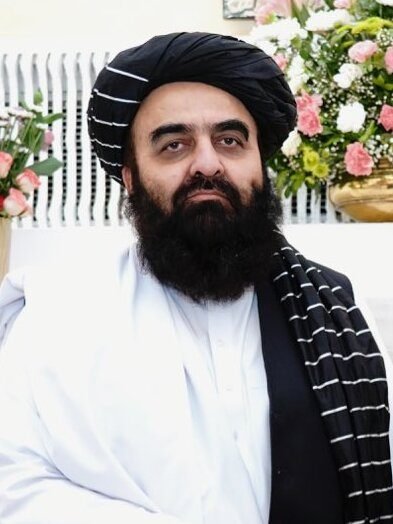 متقی و نماینده ایران در مسکو درباره گسترش روابط گفت‌وگو کردند